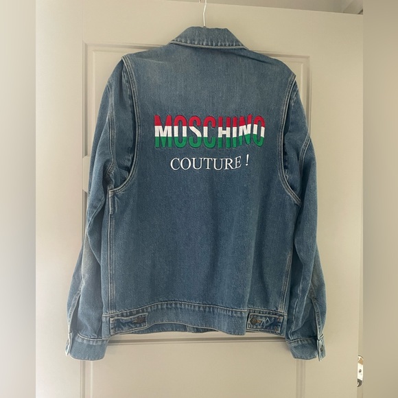 100% authentic mens MOSCHINO denim jacket. Great condition! Size 48 - Picture 1 of 4